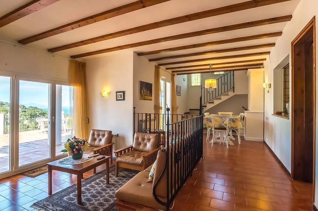 Sr-24 Apartment Begur Spain